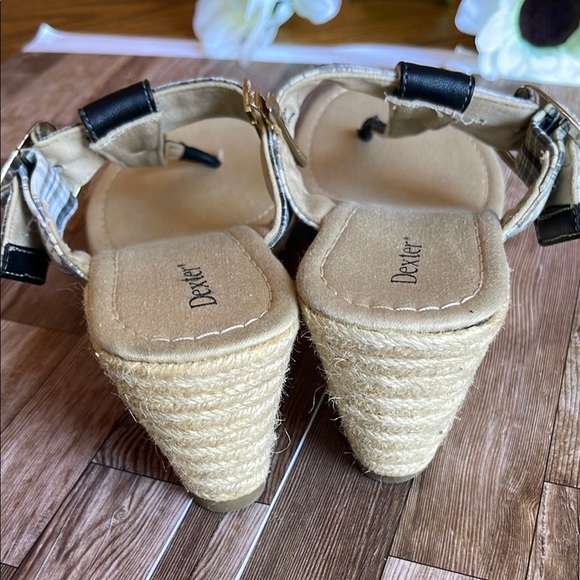 Dexter Black and Plaid Sandals - Picture 3 of 6